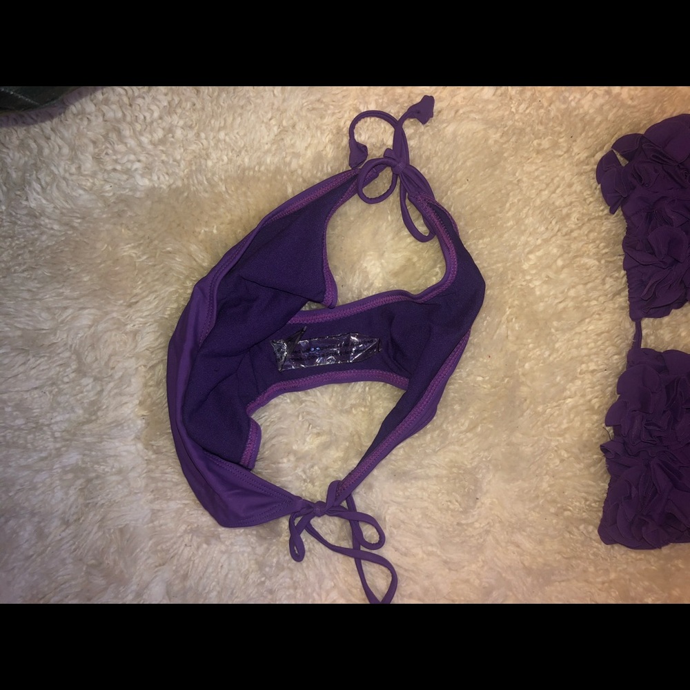 Bikini - Picture 5 of 5